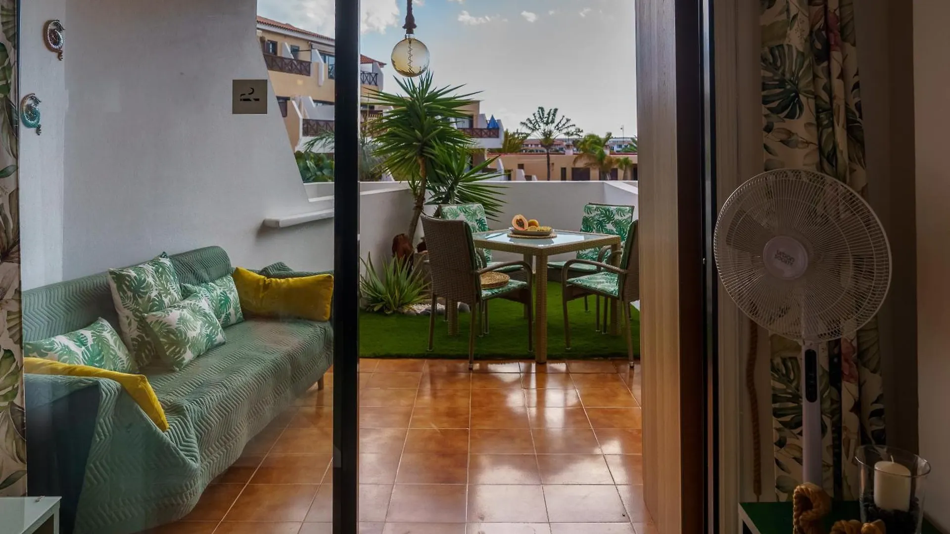 Forest Flat - Big Heated Pool, Terrace, Tv Channels, Golf Courses San Miguel de Abona Apartmán